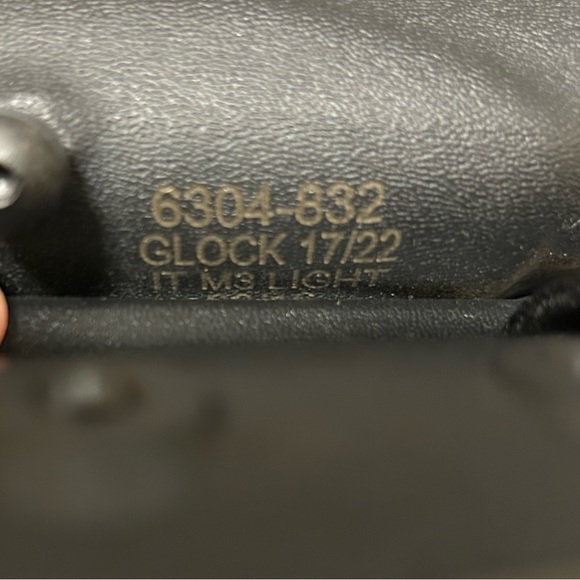 Safariland Drop Leg Holster - Picture 6 of 6